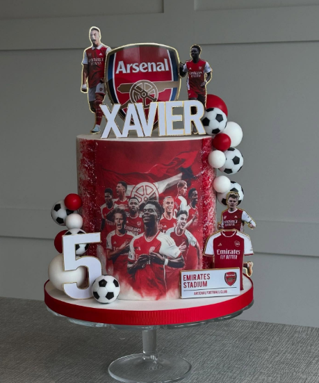 arsenal themed birthday cake including an edible icing sheet on the front in the arsenal theme.